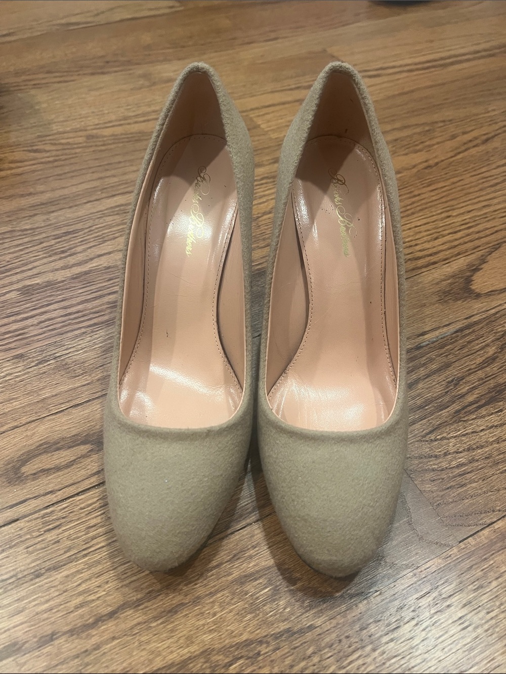 Brooks Brothers Camel Pumps